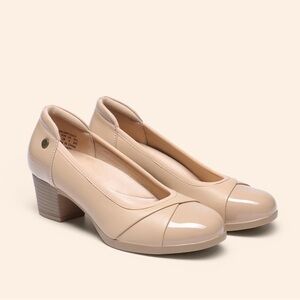 Elegant Beige Women's Block Heel Shoes